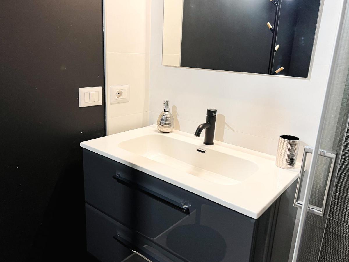 Al 115 Rooms Cagliari Luaran gambar